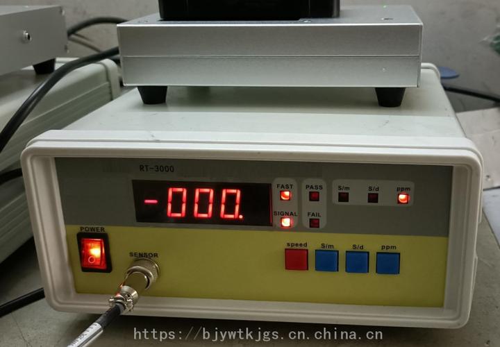 产品特点:用于时钟,计时相关行业的时间准确度测量仪器